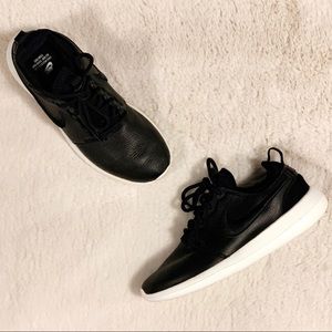 Nike Leather Roshe Two WITH BOX